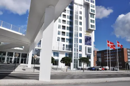 Tivoli Hotel Отели рядом со станцией Центральный вокзал Копенгагена