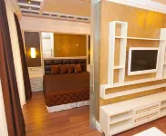 Golden Rainbow Beach Hotel - Scenic