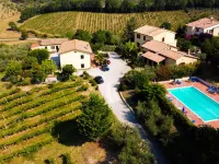 Cardinal Girolamo Hotels in Montefalco