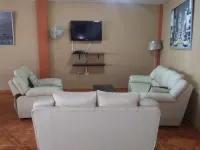 House El Canadiense Hotels in Punta Sal