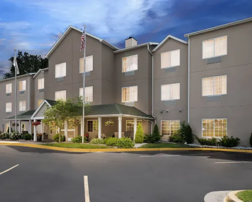 Country Inn & Suites by Radisson, Grand Rapids Airport, MI Hotels in Forest Hills
