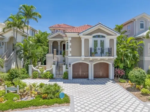 Il Paradiso Perduto 7 Bedroom Home by RedAwning