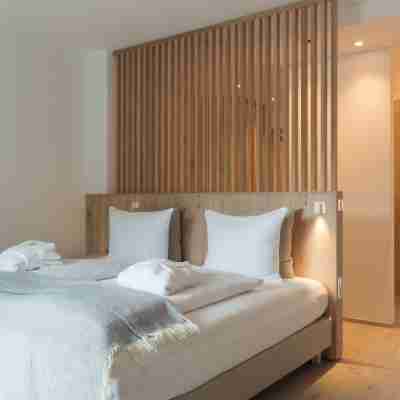 A.Nett Hotel Rooms