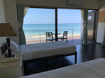 Hotel & Restaurant on the Beach Lue