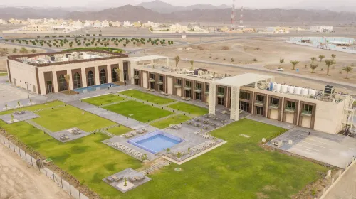 AL FEYHAA RESTHOUSE - parking