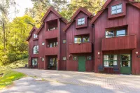 Topcamp Sjøsanden - Mandal Hotels in Mandal