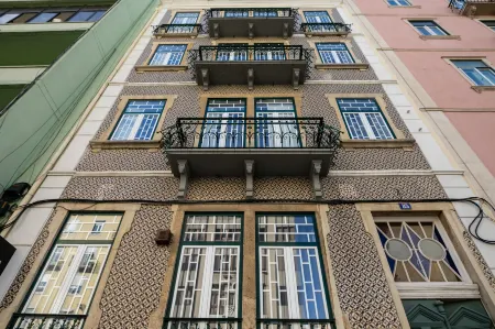 Lisboa 85 Suites & Apartments by Ridan Hotels Отели рядом с достопримечательностью «Lisbon Point»