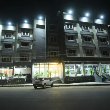 R Empire Dvanagere Отели в г. Давангере