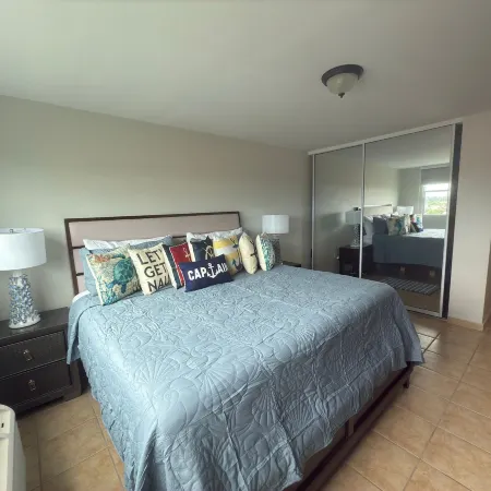 608 Ocean & Marina Views 3 Bed 2 Bath