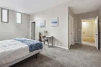 Modern Downtown Apartment