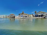 Kontiki Beach Resort 318 - 3 tähden