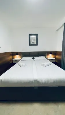Kollar D Guest House - Prenoćište - Wifi