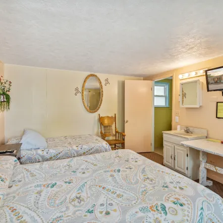 Sunset Acres Motel