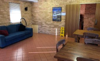 Hanbury Lodge