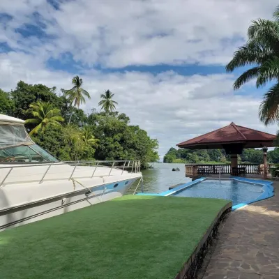 Hotel El Reith Lake