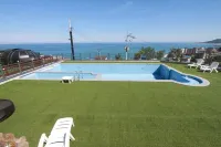 Hayanjip (Blue Road Town Pension - 4-Star