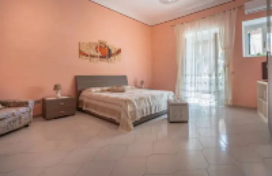 Il Nespolo