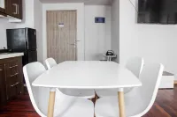 Modern & Gorgeous 2Br Apartment at Newton Residence Hotels in Bandung Kidul