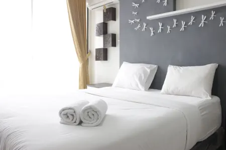 Modern & Contemporary Studio at Beverly Dago Apartment Near Itb