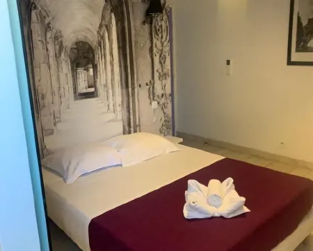 Auberge des toqués Hotels in Pégomas