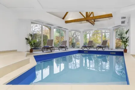 Club Wyndham Normandy Отели в г. Валь-де-Рёй