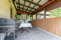 Pool House Mr ek Family Friendly