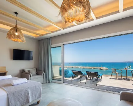 Skipper Beachfront Suites Hotels in Hersonissos