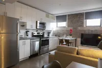 Cameo Hotel and Suites