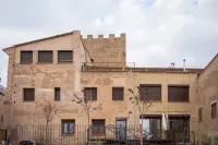 Castillo de Bulbuente de Luis Zueco Hotels in 