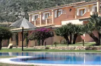 Hotel Su Giganti - Beach