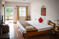 Baia Do Sol - Beachfront Boutique Resort in Baga, Calangute