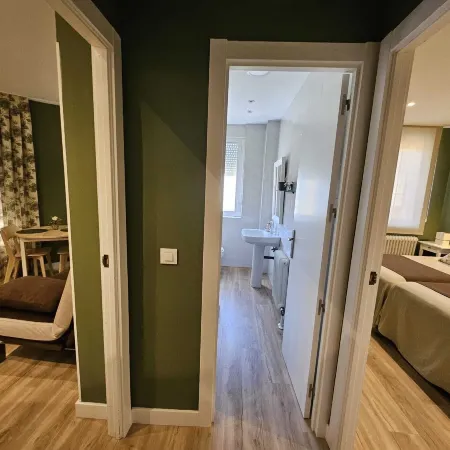 Casablanca Hotel Studios