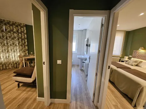 Casablanca Hotel Studios - Pet friendly