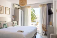 Hôtel la Villa Juan Beach