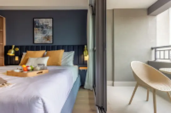 Charlie Lumiere Klabin Hotels near Monument to the Independence of Brazil