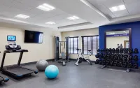 Hampton Inn & Suites Chicago Waukegan - Gym