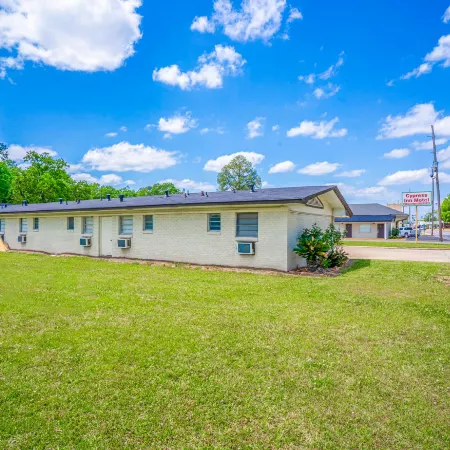Cypress Inn Motel by OYO West Monroe I-20