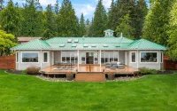 Spectacular Waterside Escape with Tennis, Fireplace, View Hotels in Camano