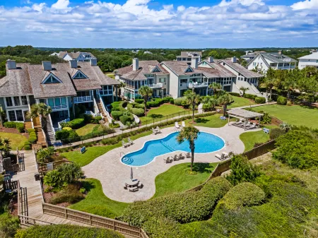 Ocean View and Sunroom - Stunning Coastal Sanctuary