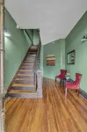 Stylish Furnishings and Fully Stocked Kitchen - Charming Oasis Hotels in Clarksville
