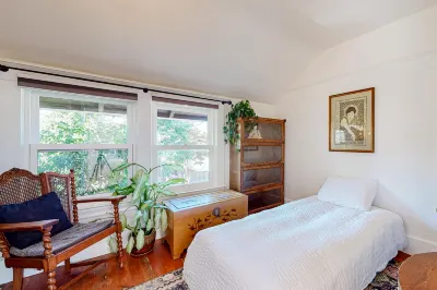 Hygge House Retreat - Unit 1 Hotels in North Berkeley