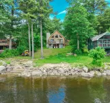 Lakefront Log Cabin with Incredible Views - Tranquil Retreat