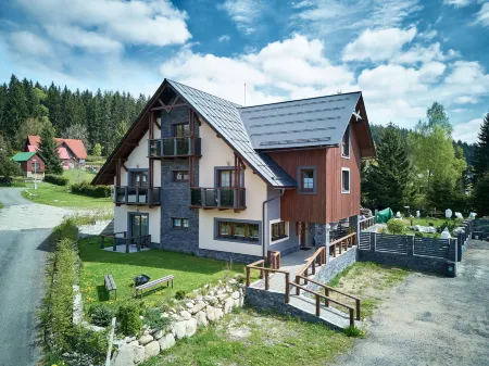 Anenské údolí Отели в г. Гаррахов