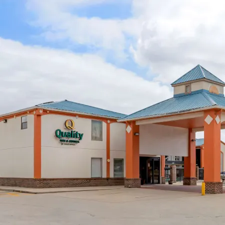 Quality Inn & Suites Decatur Priceville I-65