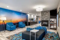 Comfort Inn & Suites - parking