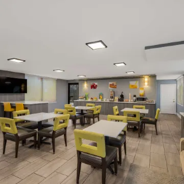 Quality Inn Asheville Airport