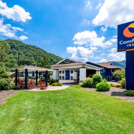 Comfort Inn Near Great Smoky Mountain National Park