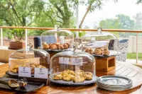Hemingways Retreat Kigali - breakfast
