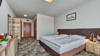 St Lukas Medical & Spa
