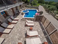 Family Retreat Bozovic